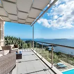 Porto Katsiki Villa *