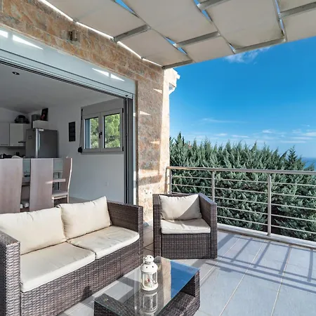 Porto Katsiki Villa